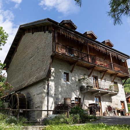 Auberge Du Moulin De Lere Vailly Exterior photo